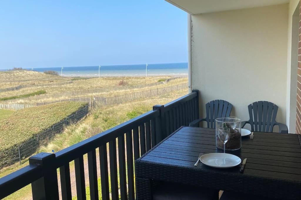 Cabourg-La Mer A Vos Pieds Et La Thalasso A 50 M Exteriör bild